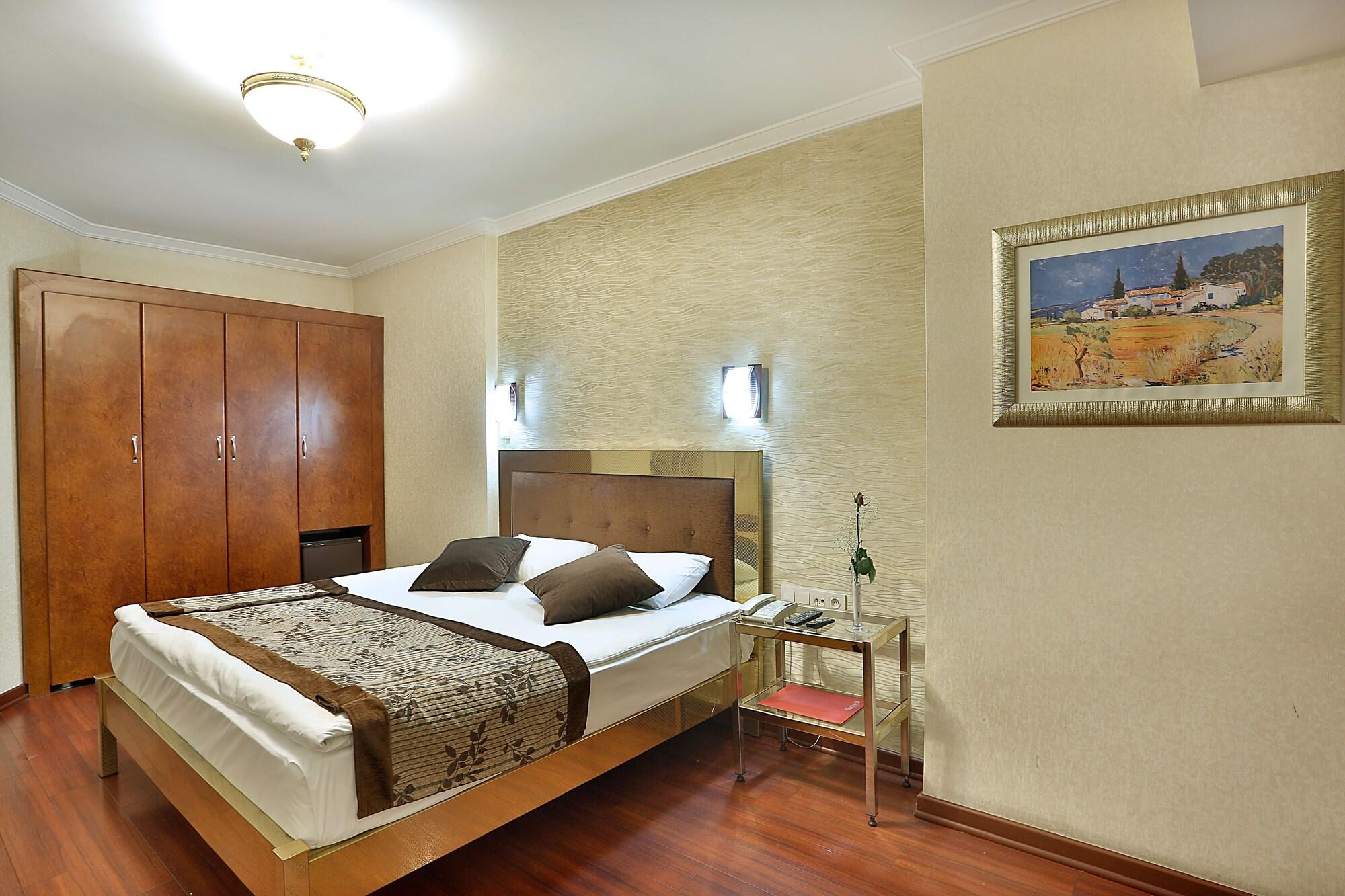 Grand Madrid Hotel Istanbul Ngoại thất bức ảnh