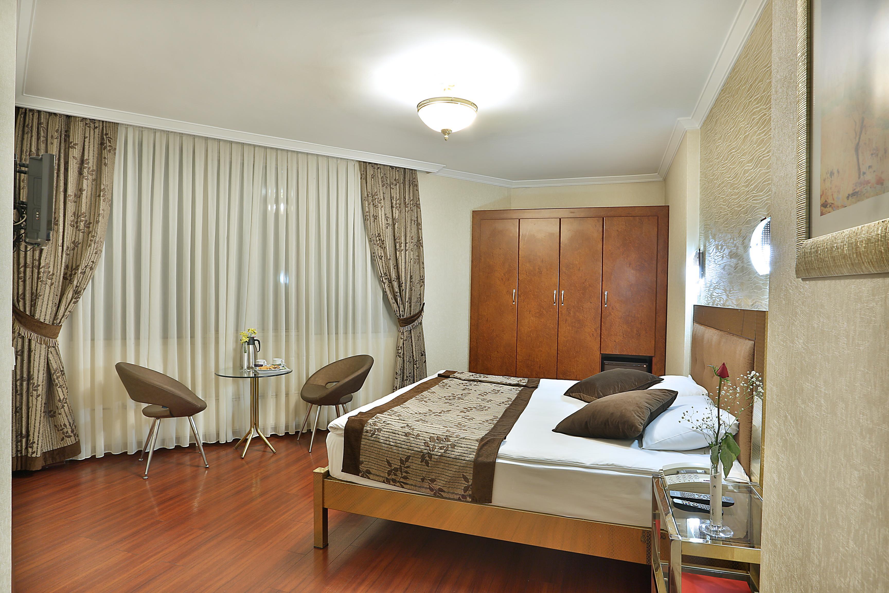 Grand Madrid Hotel Istanbul Ngoại thất bức ảnh