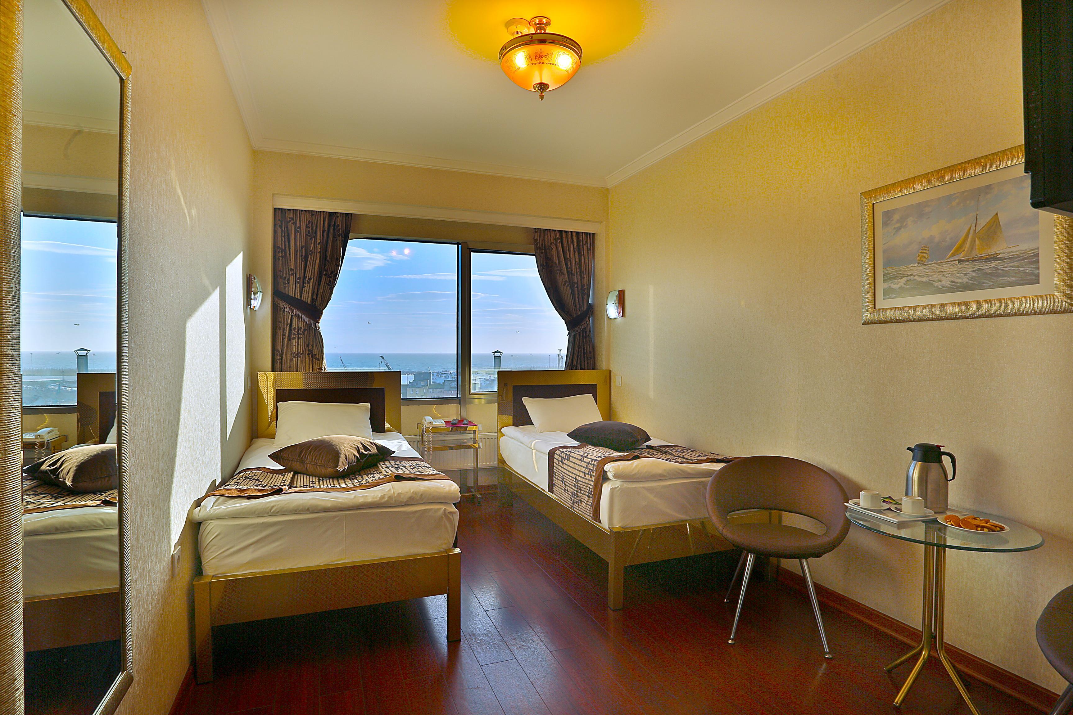 Grand Madrid Hotel Istanbul Ngoại thất bức ảnh